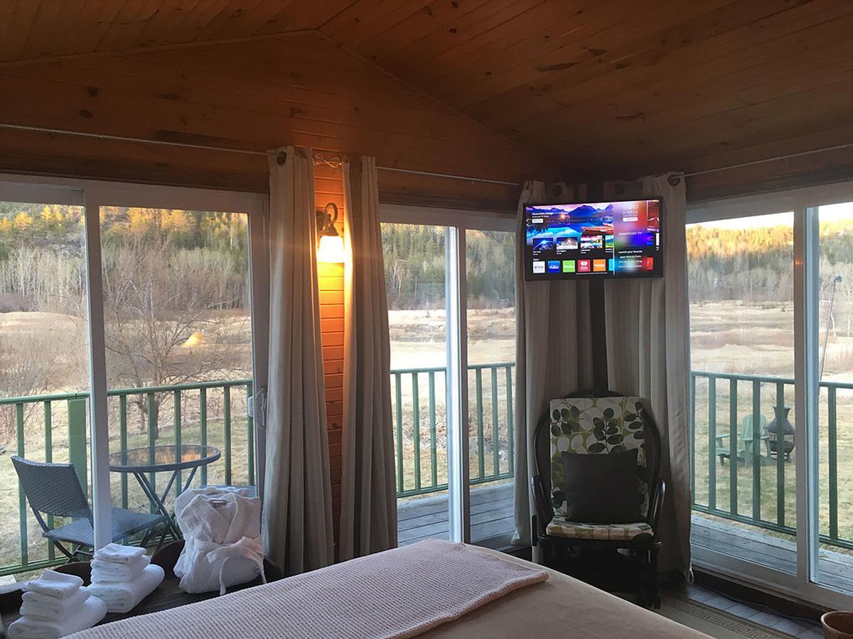 Bed and Breakfast La Chouette Viree Гранд-Бержерон Экстерьер фото